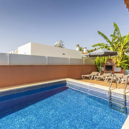 Villa Mares *