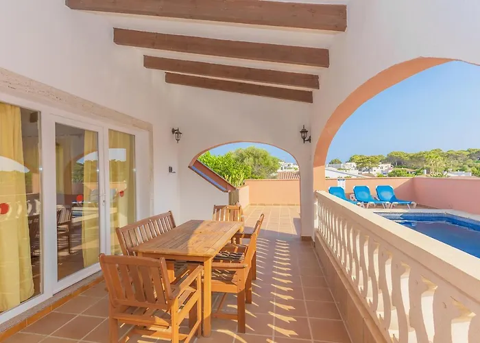 Mares Cala En Porter (Menorca)